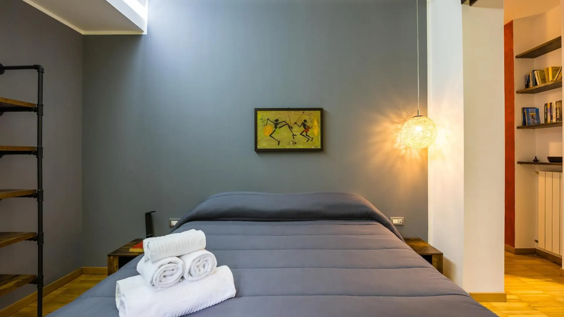 Fresh And Trendy Flat At Vomero Naples 0*,