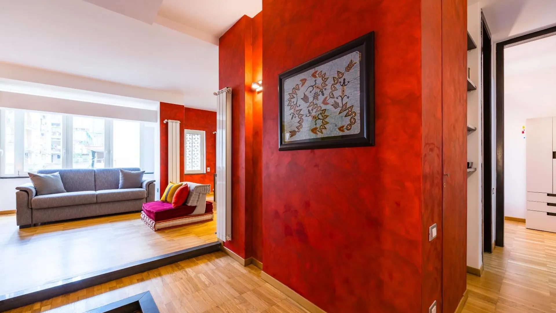 Fresh And Trendy Flat At Vomero Naples 0*,