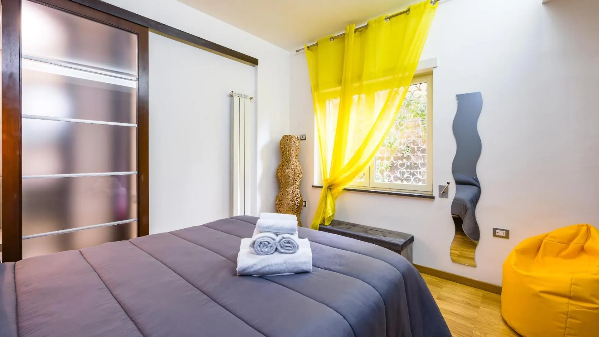 Apartment Fresh And Trendy Flat At Vomero Naples Italy